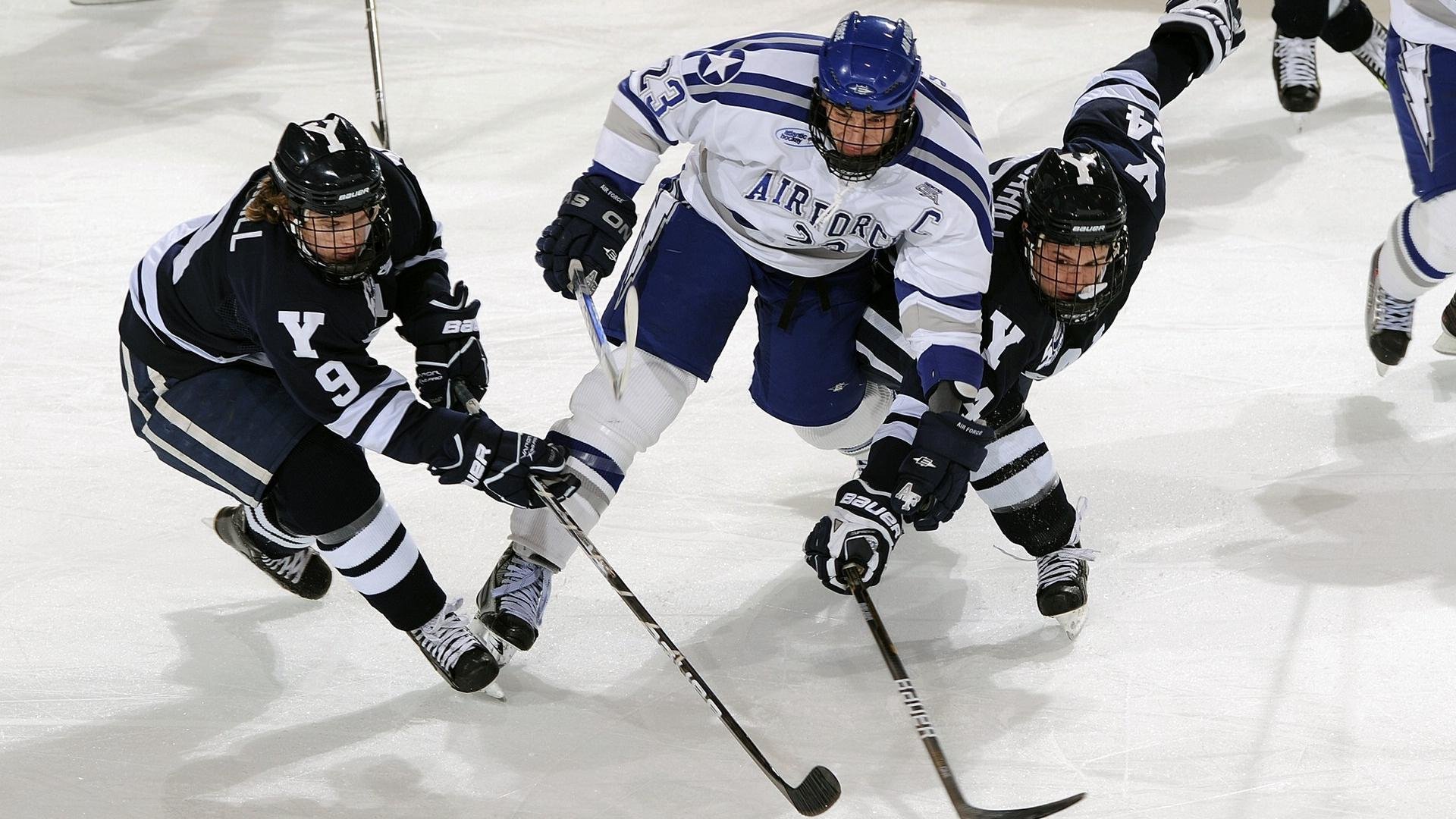 《英雄联盟》2025全球总决赛“巅峰之夜”火爆开启！